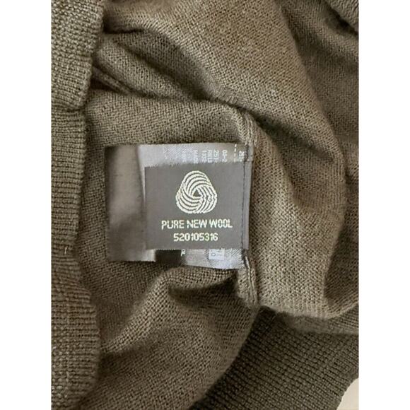 Uniqlo Sz Large 100% Pure New Wool V Neck Green Sweater Longsleeve Lightweight - Picture 6 of 7
